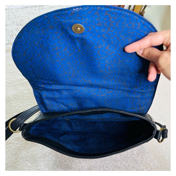 Oversized Boho Stud and Tassel Saddle Shoulder Bag Black Vegan Leather NEW - Picture 8 of 8